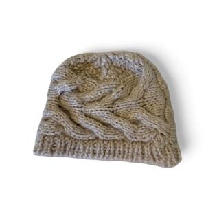 Forever 21 Cream Cable Knit Beanie, Sparkly Metallic Winter Hat,‎ One Size
